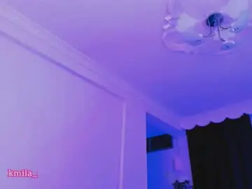 Chaturbate Live Sex Cam of miapink_ofi_