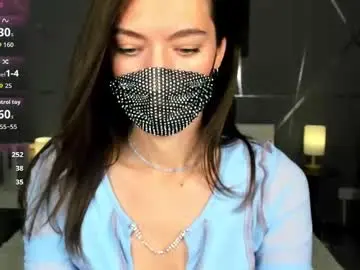 Chaturbate Live Sex Cam of take_me_to_moon