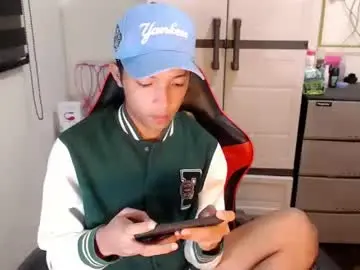 Chaturbate Free Porn Cam of urhotethanxx