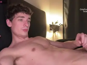 Chaturbate Sex Chat of face_cum_shooter