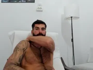 Chaturbate Watch Live Sex Cams of cuteeboy