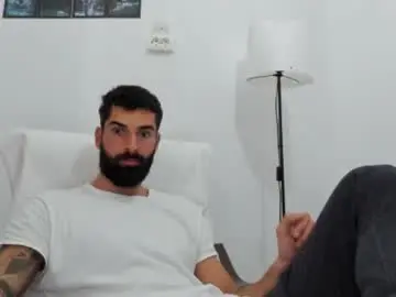 Chaturbate Live Porn of cuteeboy