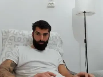 Chaturbate Best live sex cam show of cuteeboy