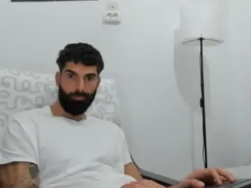 Chaturbate Adult Webcams of cuteeboy