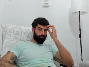 Chaturbate Live Sex Cam of cuteeboy