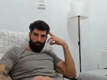 Chaturbate Live Sex Cam of cuteeboy