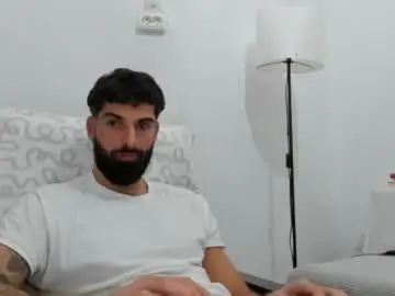 Chaturbate Watch Live Sex Cams of cuteeboy