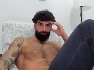 Chaturbate Live Sex Cam of cuteeboy