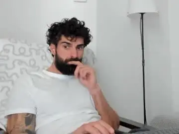 Chaturbate Live Sex of cuteeboy