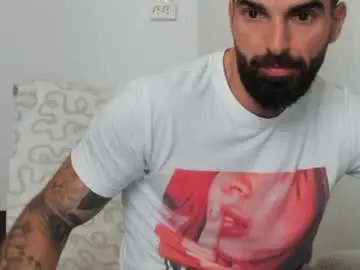 Chaturbate Adult Webcams of cuteeboy