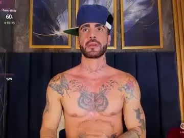 Chaturbate Adult Webcams of darwin_horny2