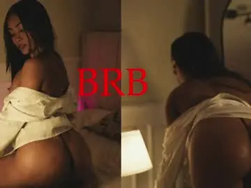 Chaturbate Sex Cam of lyralux10