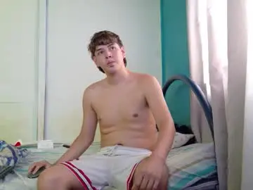 Chaturbate Free Porn Cam of zackmontiel07