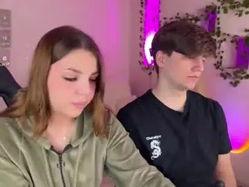 Chaturbate Live Sex Cam of adrean_sofi