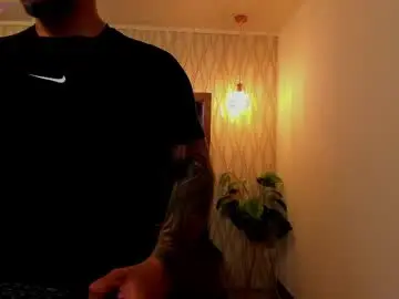 Chaturbate Live Sex Cam of brad_summer