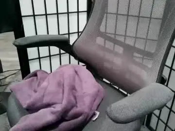 Chaturbate Watch Live Sex Cams of purple_collij_prof