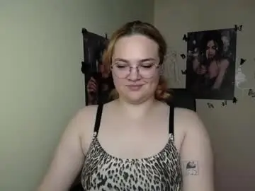 Chaturbate Adult Webcams of redhotqueen1