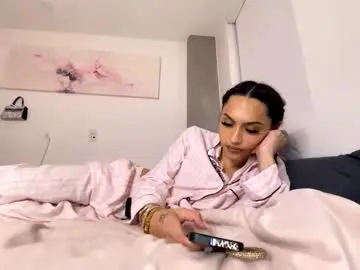 Chaturbate Private Sex Chat of yungfemslut