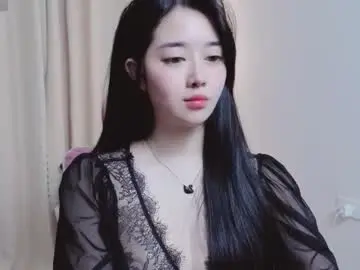 Chaturbate Live Sex Cam of miu999