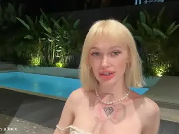 Chaturbate Watch Live Sex Cams of golden_alinee