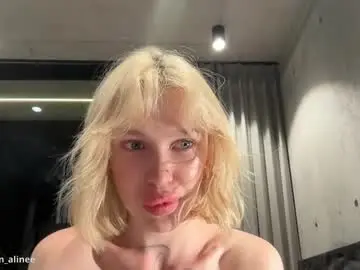 Chaturbate Live Sex of golden_alinee