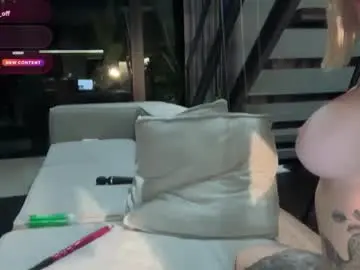 Chaturbate Best live sex cam show of golden_alinee
