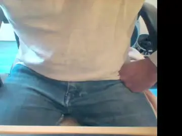 Chaturbate Best live sex cam show of icumalot4you