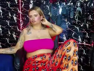Chaturbate Sex Cam of mia_boobs_19