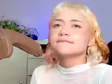 Chaturbate Live Porn of scarlet_gold