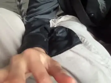 Chaturbate Watch Live Sex Cams of asiangirlandwhiteguy