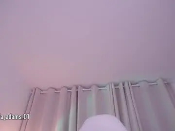 Chaturbate Watch Live Sex Cams of bella_adams_