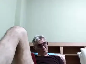 Chaturbate Live Sex Cam of cucaio18