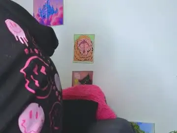 Chaturbate Live Sex Cam of holy_taby_