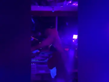 Chaturbate Watch Live Sex Cams of philkorzcomedy