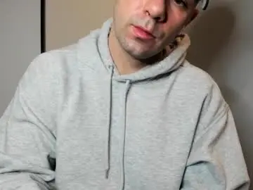 Chaturbate Free Live Porn of benthebodybuilder