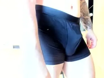 Chaturbate Sex Cam of benthebodybuilder
