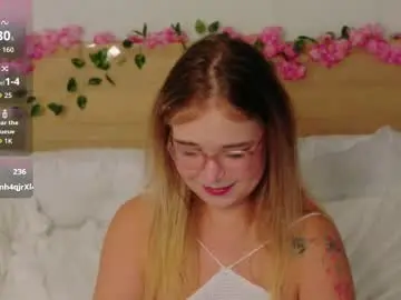 Chaturbate Best live sex cam show of lilith_bonheur