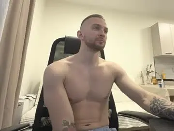 Chaturbate Adult Video Chat of marselle_looker