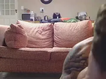Chaturbate Nude Webcam of mattiestreams69