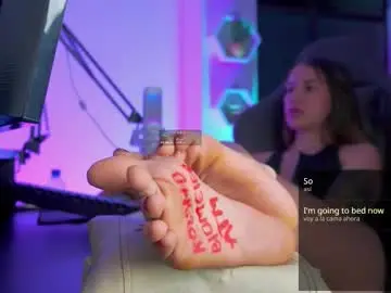 Chaturbate Live Porn of skinnygirl019