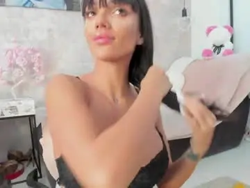 Chaturbate Live Porn of erikabeee1