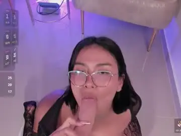 Chaturbate Adult Webcams of ivyy_moon