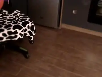 Chaturbate Watch Live Sex Cams of konfetochka77