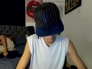 Chaturbate Adult Video Chat of master_boy28