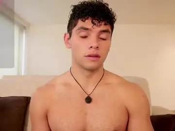 Chaturbate Nude Webcam of thiago_l