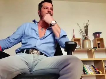 Chaturbate Sex Chat of aaronbomer