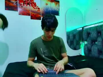 Chaturbate Sex Chat of alex_and_fabian