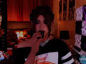 Chaturbate Best live sex cam show of athisamoore