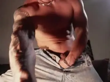 Chaturbate Live Sex Cam of damnnoir