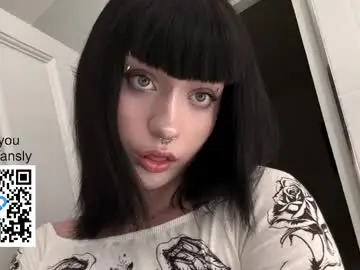 Chaturbate Live Sex Cam of vailyreb